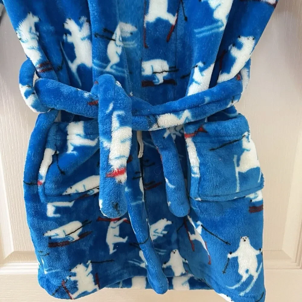 Hatley blue skiing